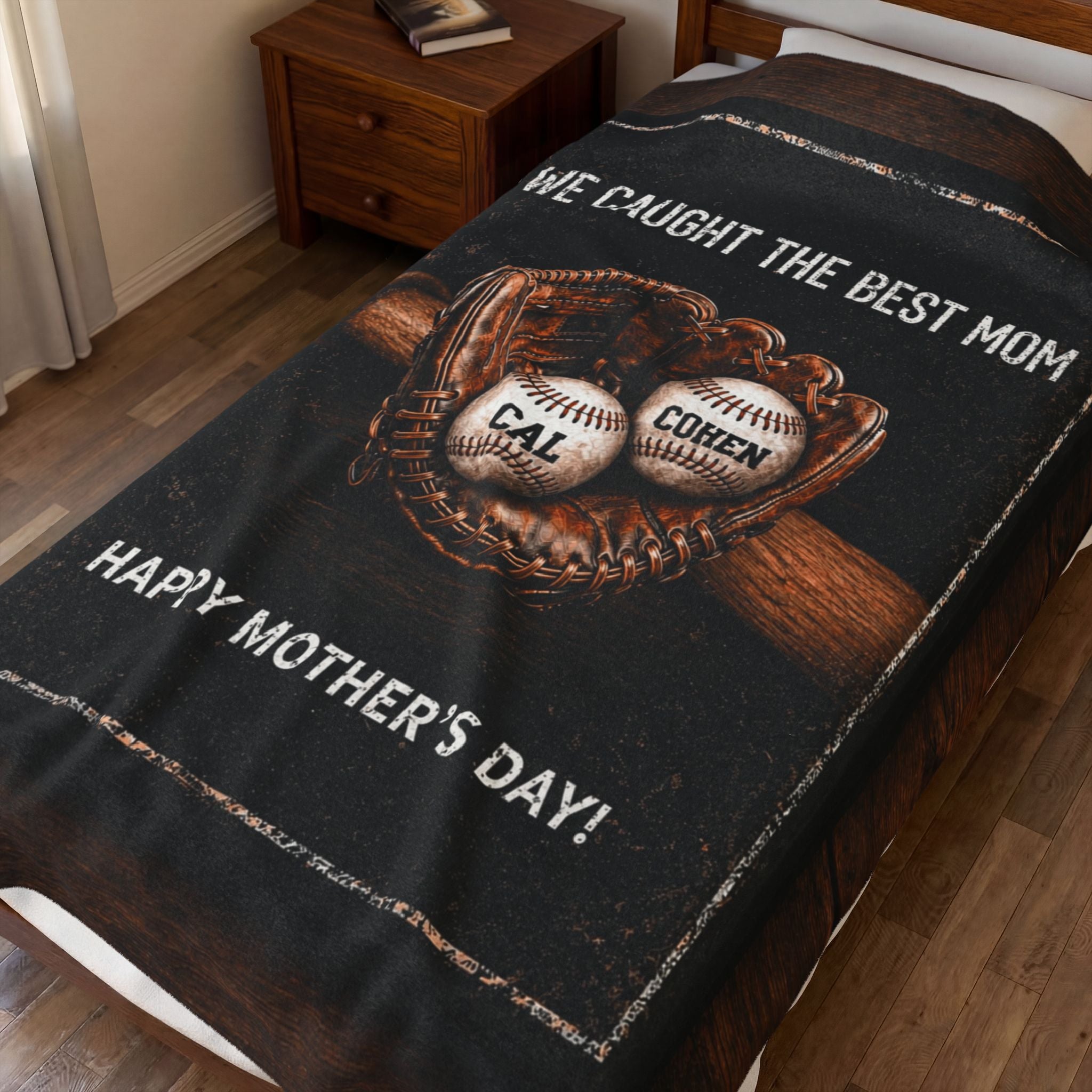 Personalized Baseball Mom Blanket, Custom Kids Names, Mother's Day Gift, Mama Gifts.