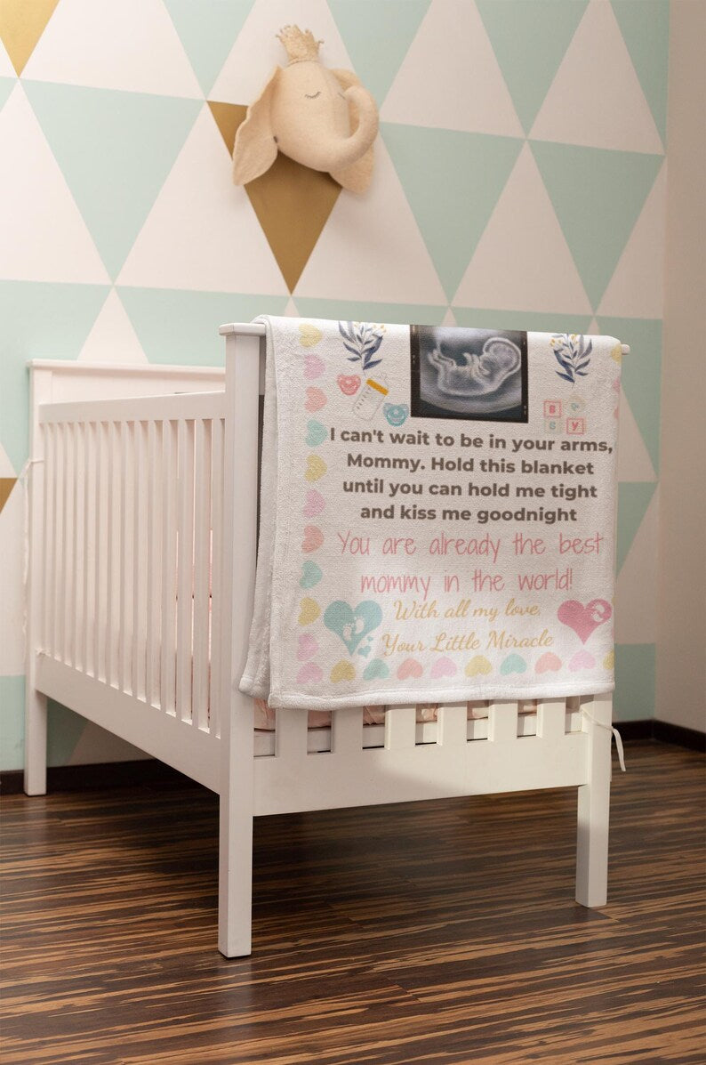 Personalized pregnancy announcement blanket