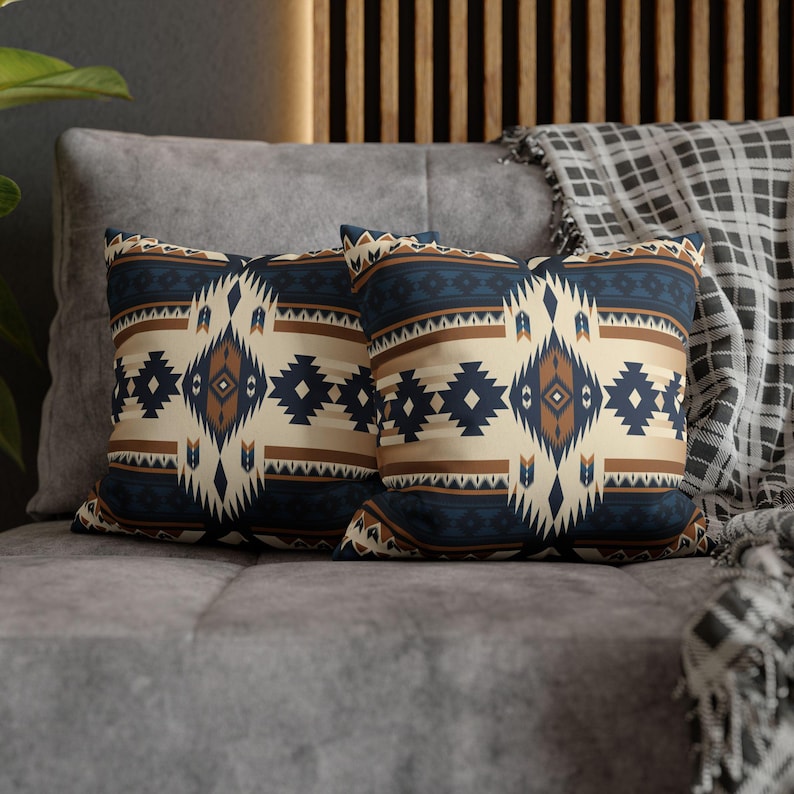 Southwestern pillow back zipper detail