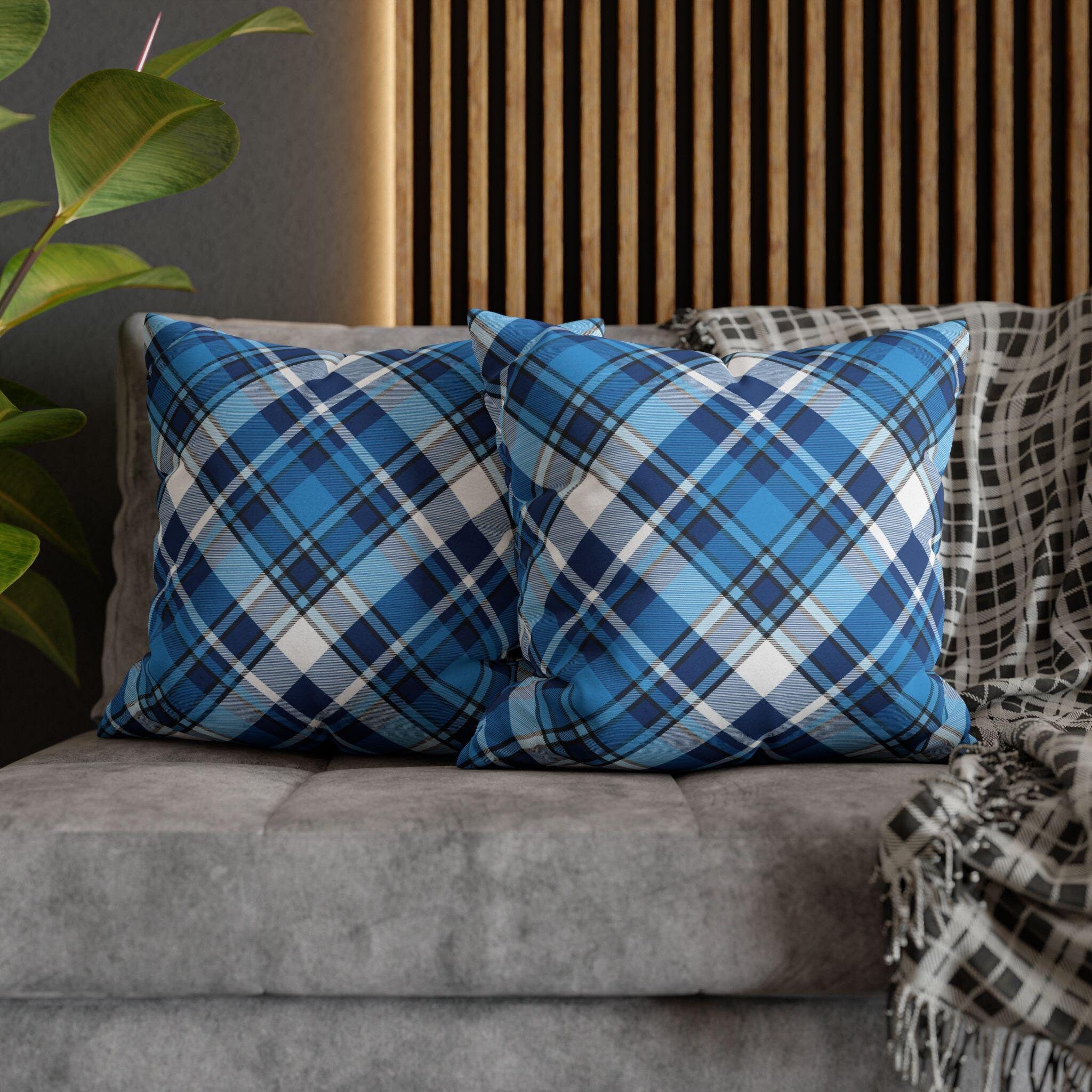 Elegant Classic Blue Tartan Plaid Pillow Cover